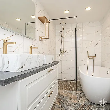 Luxurious & Renovated In Viimsi Appartamento *